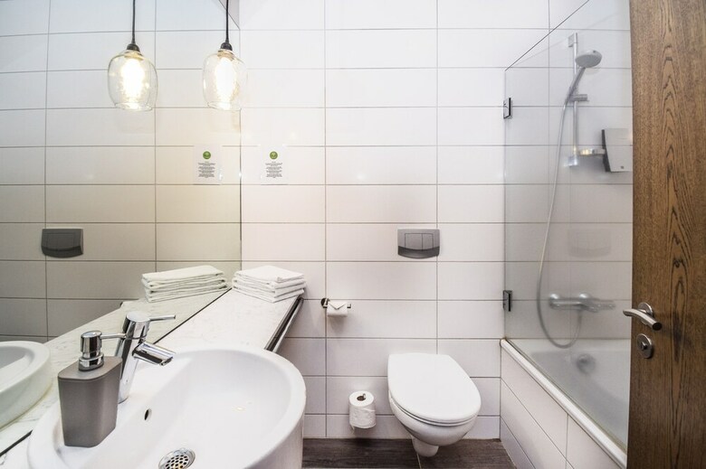 Hostal Bella Apartments & Rooms