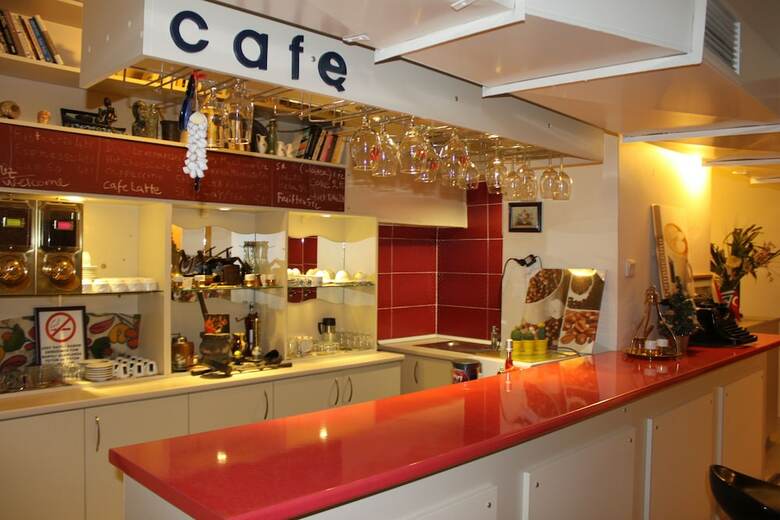 Hotel Guzel Izmir Oteli