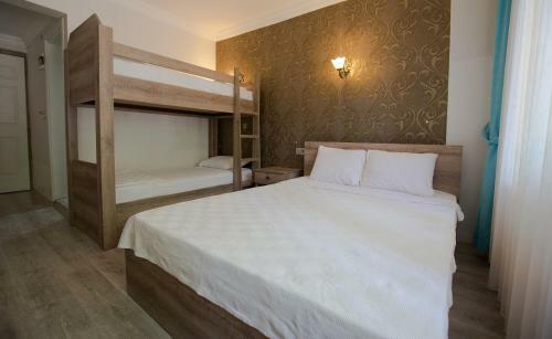 Ozbay Hotel