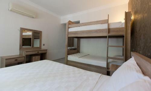 Ozbay Hotel