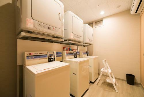 Super Hotel Premier Osaka Hommachi
