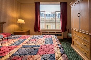 Union Square Plaza Hotel