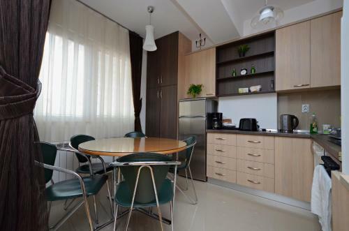 Aries Apartments