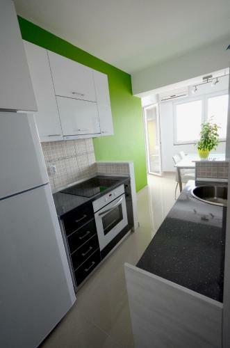 Aries Apartments