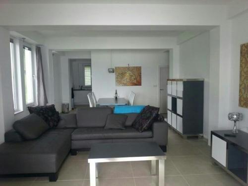 Atlantis Apartment 4 Pestani