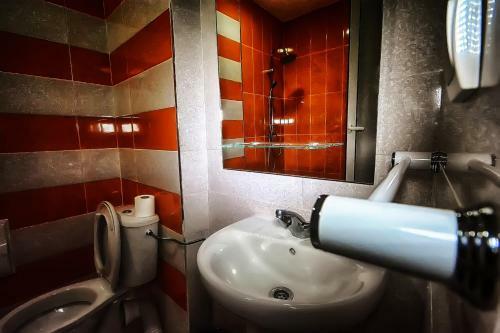 Hostal Hotel Vents Des Iles