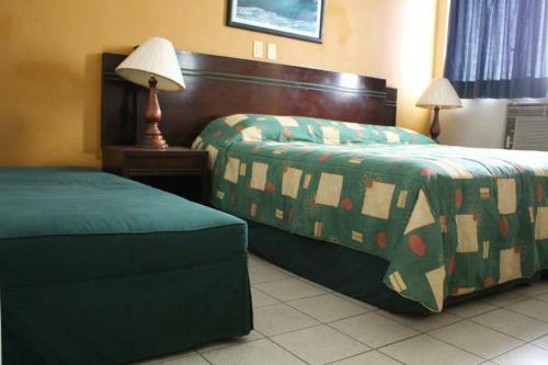 Hotel Dinast�a Colima