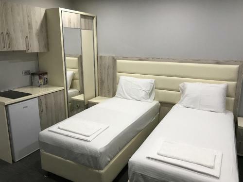 Hostal Guesthouse Montex