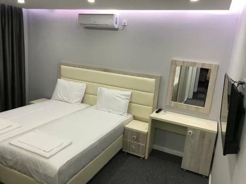 Hostal Guesthouse Montex