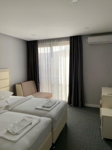 Hostal Guesthouse Montex