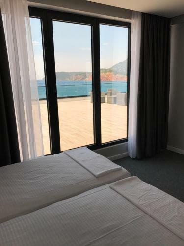 Hostal Guesthouse Montex