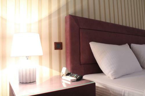 Apartamentos Hotel Opera Jaz