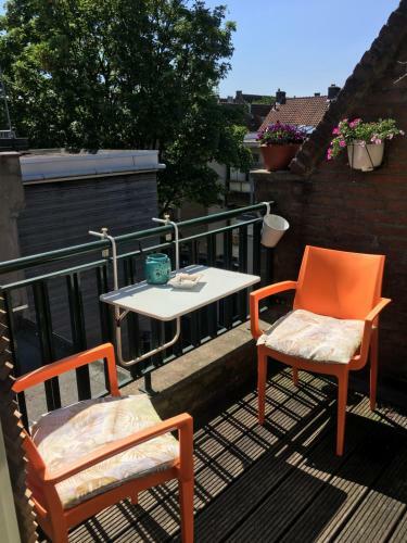 Hostal B&B Central