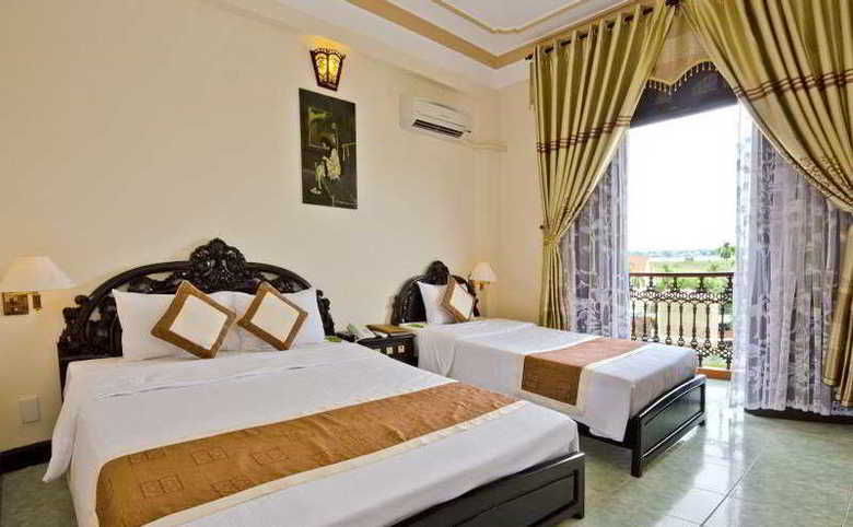 Van Loi Hotel