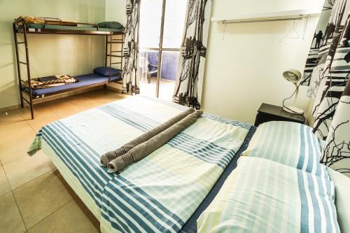 Albergue Hayarkon 48
