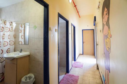 Albergue Hayarkon 48