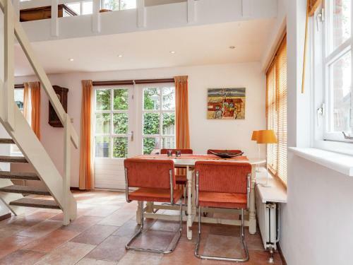 Modern Holiday Home In Noordwijkerhout With Fireplace