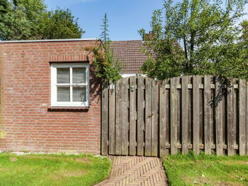 Modern Holiday Home In Noordwijkerhout With Fireplace