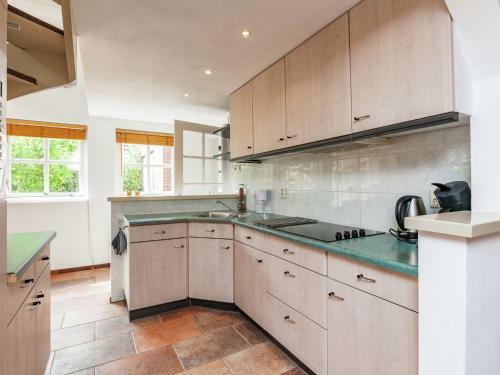 Modern Holiday Home In Noordwijkerhout With Fireplace