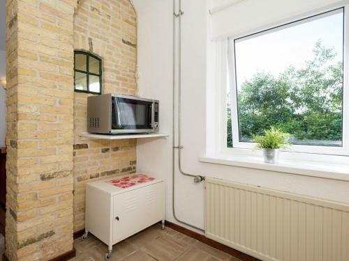 Spacious Apartment In Oosterend Terschelling Amidst Meadows