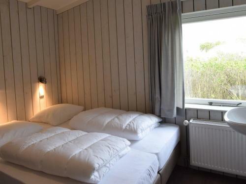 Spacious Holiday Home In Vlieland With Beaches Nearby