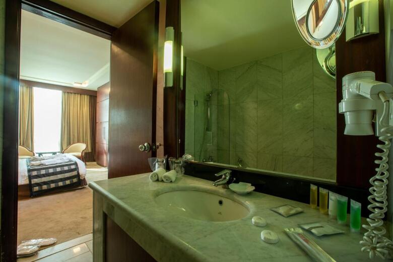 Century Park Hotel