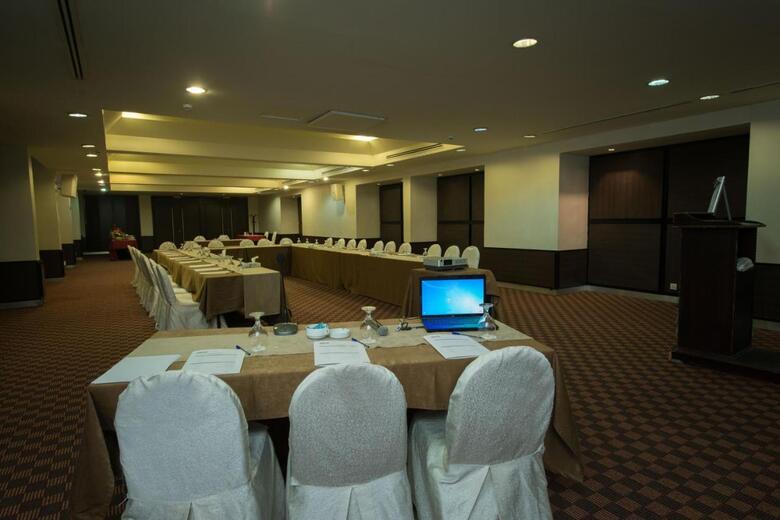 Century Park Hotel