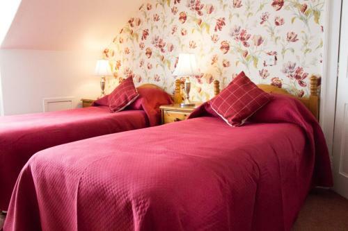 Hostal Roselea House