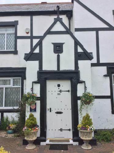 Hostal The Old Coach House