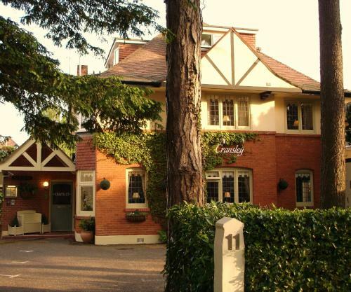 Hostal Cransley