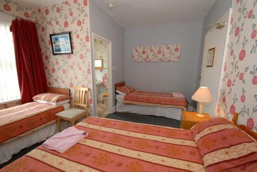 Hostal Winston House