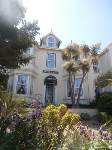 Hostal Trevu House