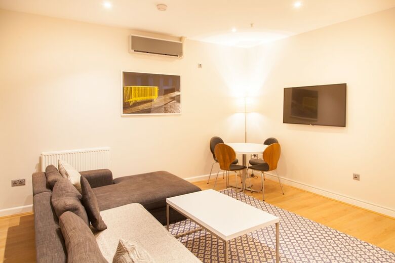 Hotel Premier Suites Plus Glasgow George Square
