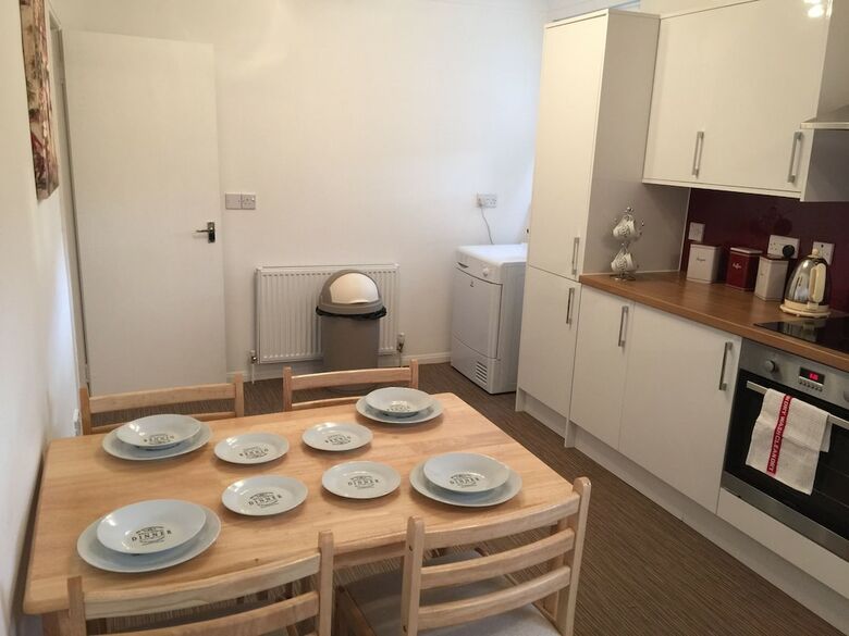North Bridge Apartment