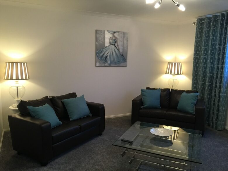 North Bridge Apartment