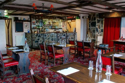 Posada The Old White Lion Hotel