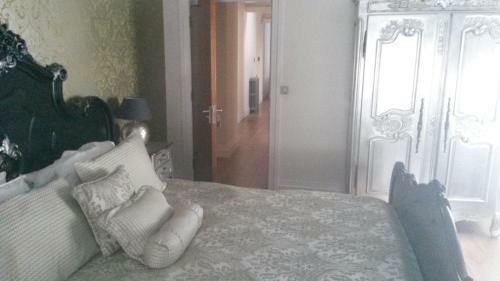 Richmond Apartment