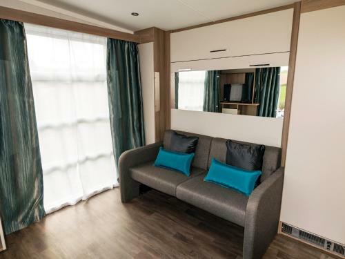 Newquay Bay Resort - Families And Couples Only