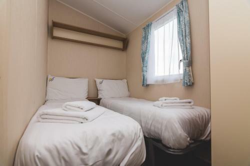Newquay Bay Resort - Families And Couples Only