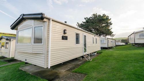 Newquay Bay Resort - Families And Couples Only