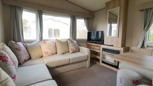 Newquay Bay Resort - Families And Couples Only