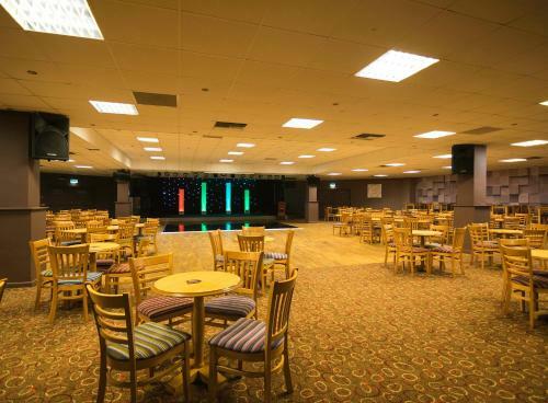 Newquay Bay Resort - Families And Couples Only