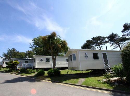 Newquay Bay Resort - Families And Couples Only