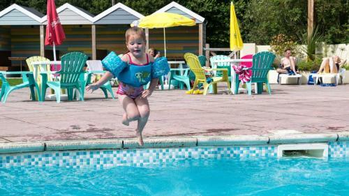 Newquay Bay Resort - Families And Couples Only