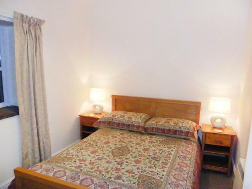 Holiday Home Ty Canol