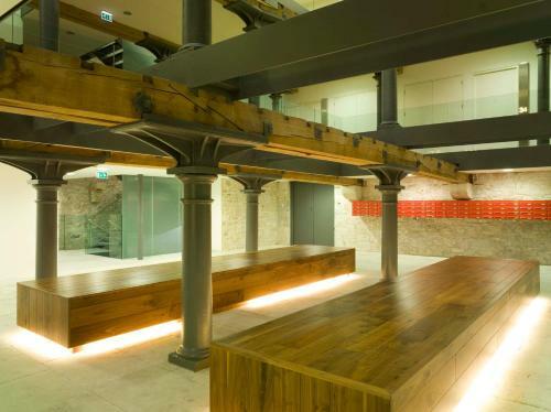 Luxury Royal William Yard Apartment - Mills Bakery