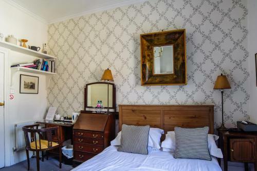 Hostal St Anns Guest House