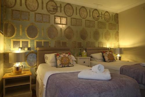 Hostal St Anns Guest House