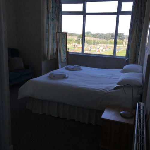 Chatsworth Hotel