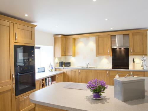 Throstle Nest House